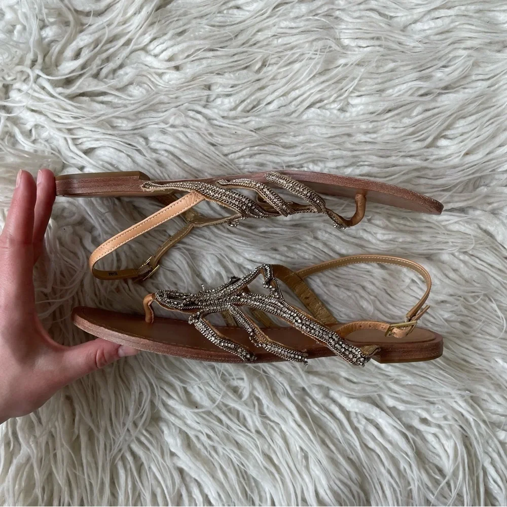 Stuart Weitzman Gold Thongshow Chain Crystals Embellished Flat Sandals Size 8.5